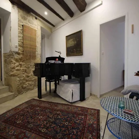 Scenic With View Of The Gardon River Villa